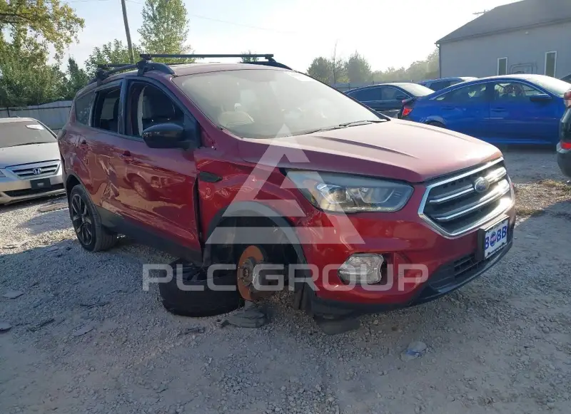 2017 Ford ESCAPE photo