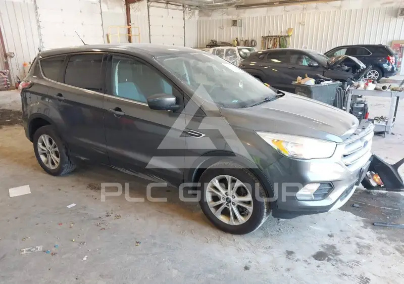 2017 Ford ESCAPE фото