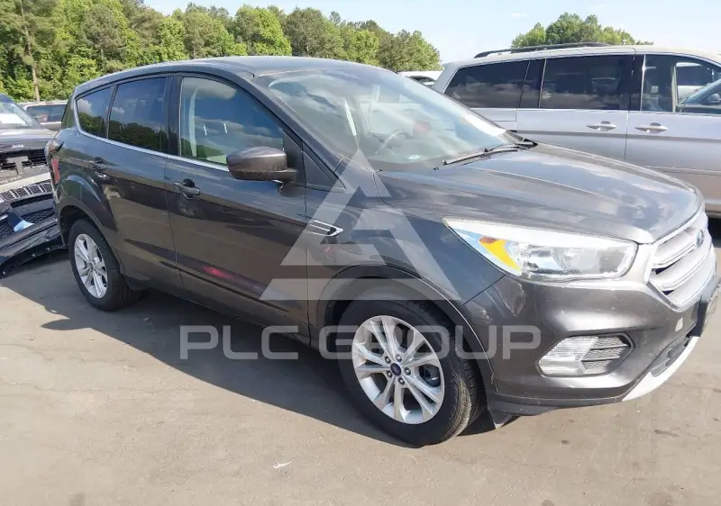 2017 Ford ESCAPE фото