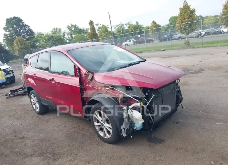 2017 Ford ESCAPE photo