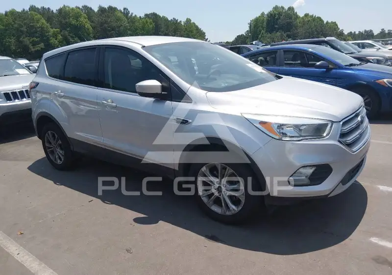 2017 Ford ESCAPE фото