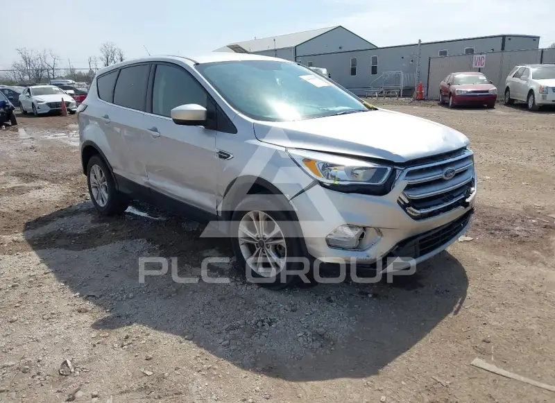 2017 Ford ESCAPE фото