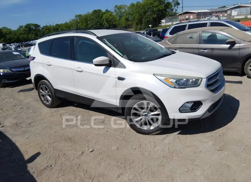 2017 Ford ESCAPE фото