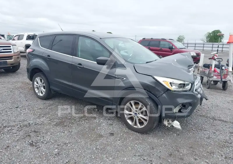 2017 Ford ESCAPE фото