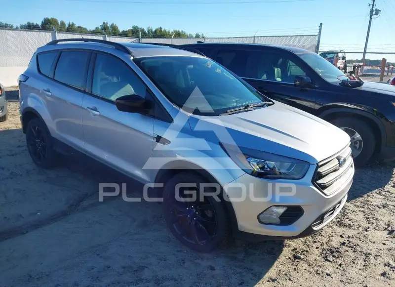 2017 Ford ESCAPE фото