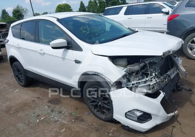2017 Ford ESCAPE фото