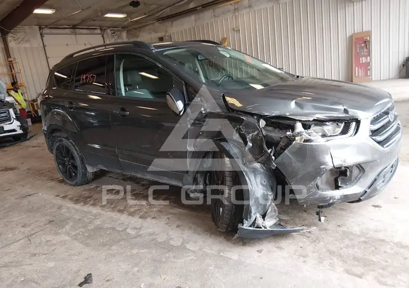 2017 Ford ESCAPE фото