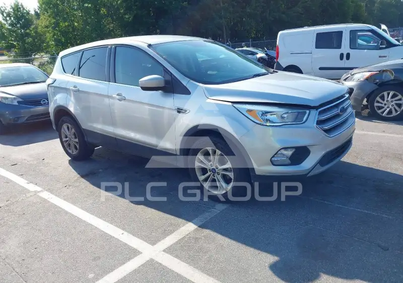 2017 Ford ESCAPE фото
