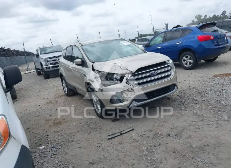 2017 Ford ESCAPE фото