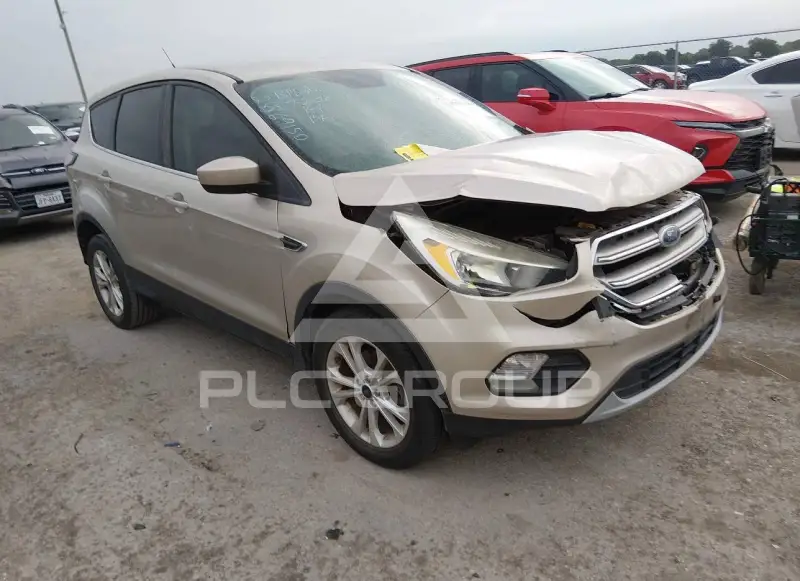 2017 Ford ESCAPE фото
