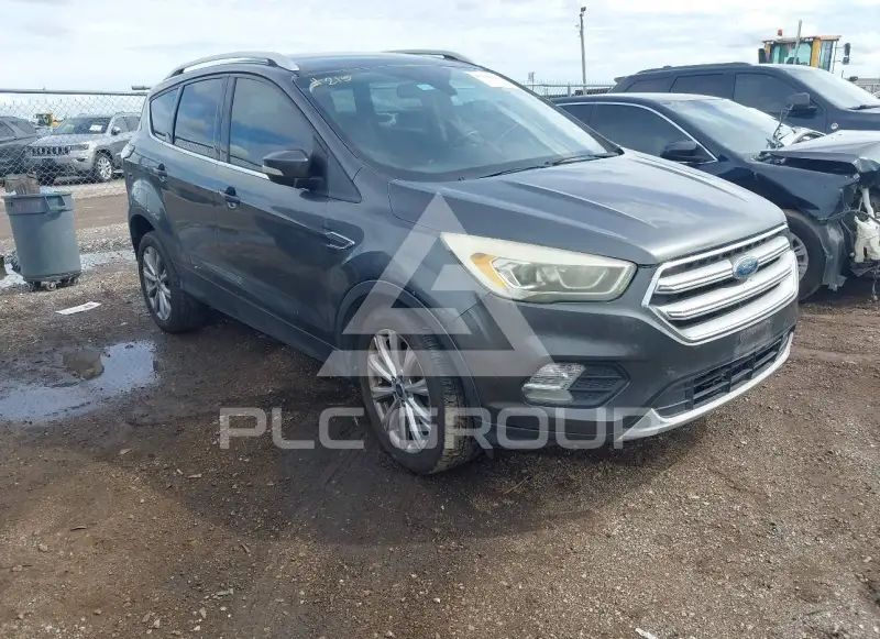 2017 Ford ESCAPE photo