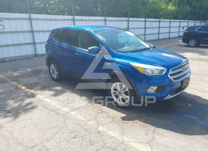 2017 Ford ESCAPE фото
