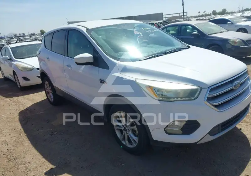 2017 Ford ESCAPE фото