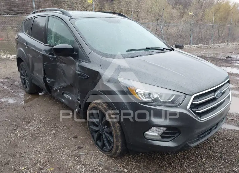 2017 Ford ESCAPE фото