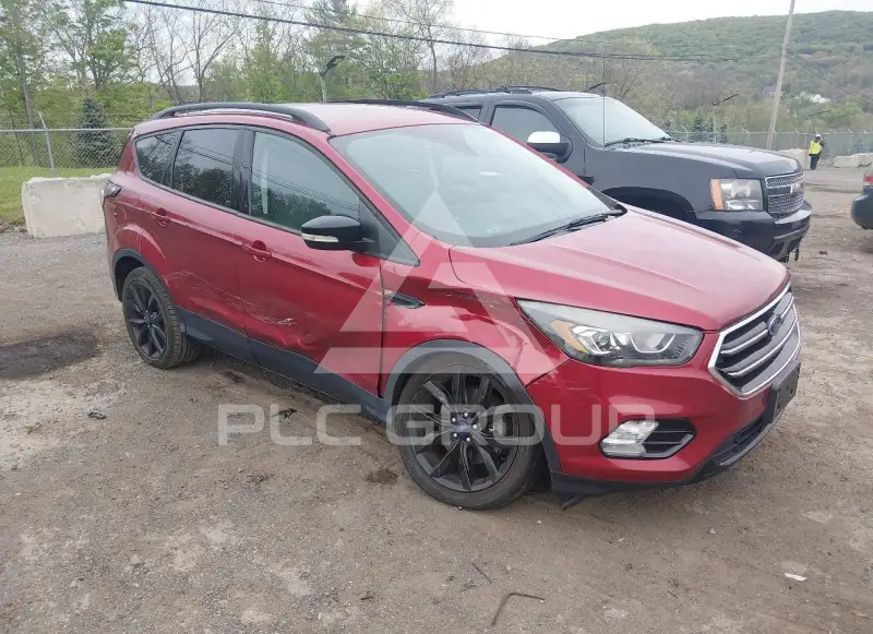 2017 Ford ESCAPE фото