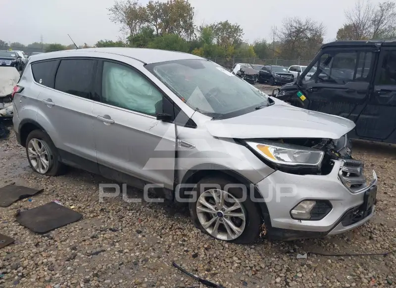 2017 Ford ESCAPE фото