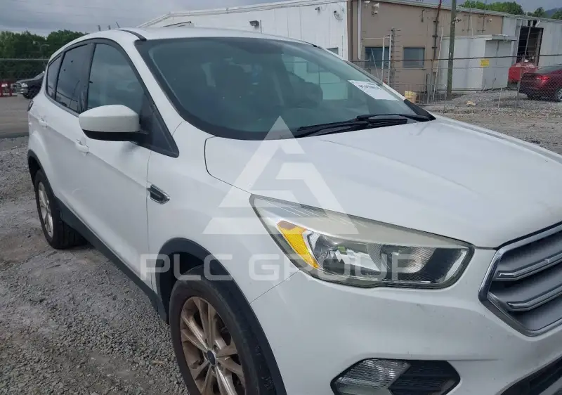 2017 Ford ESCAPE фото