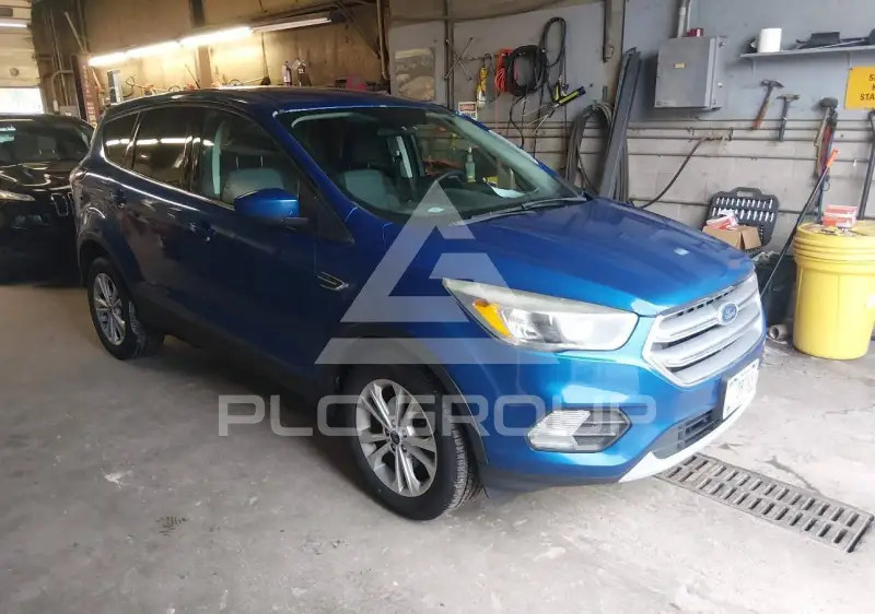 2017 Ford ESCAPE фото