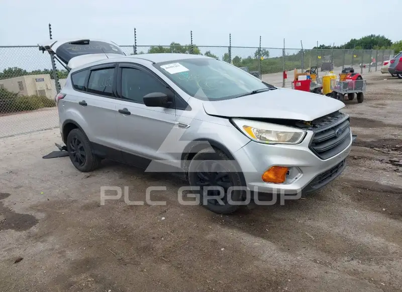 2017 Ford ESCAPE photo