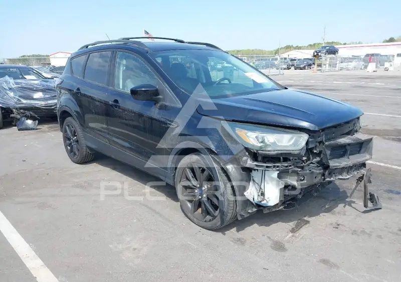 2017 Ford ESCAPE фото