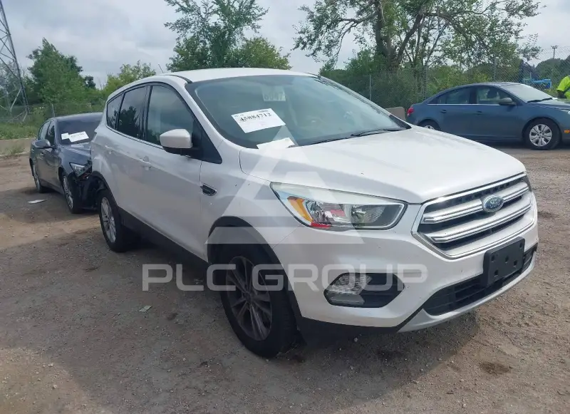 2017 Ford ESCAPE фото