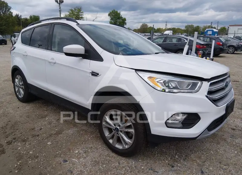 2017 Ford ESCAPE фото