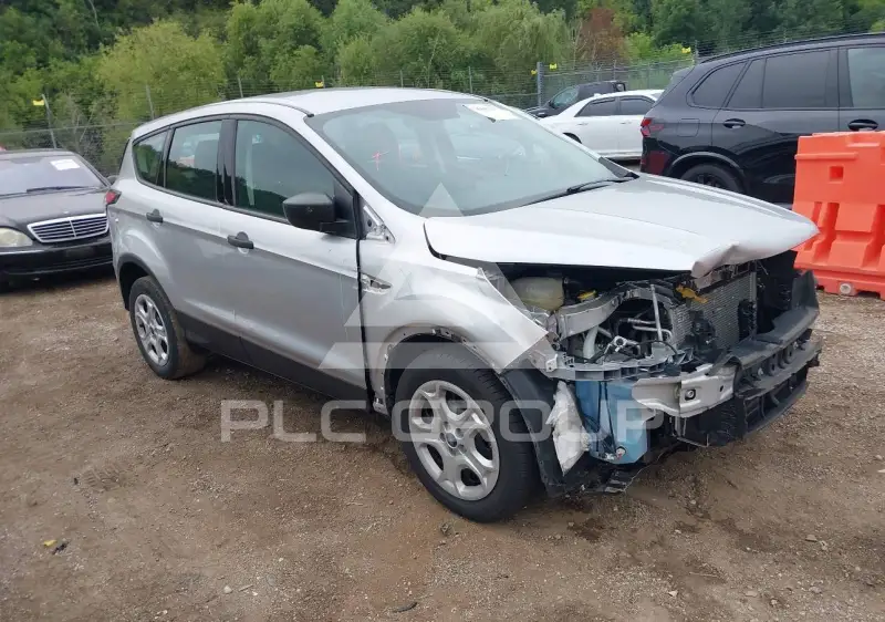 2017 Ford ESCAPE фото