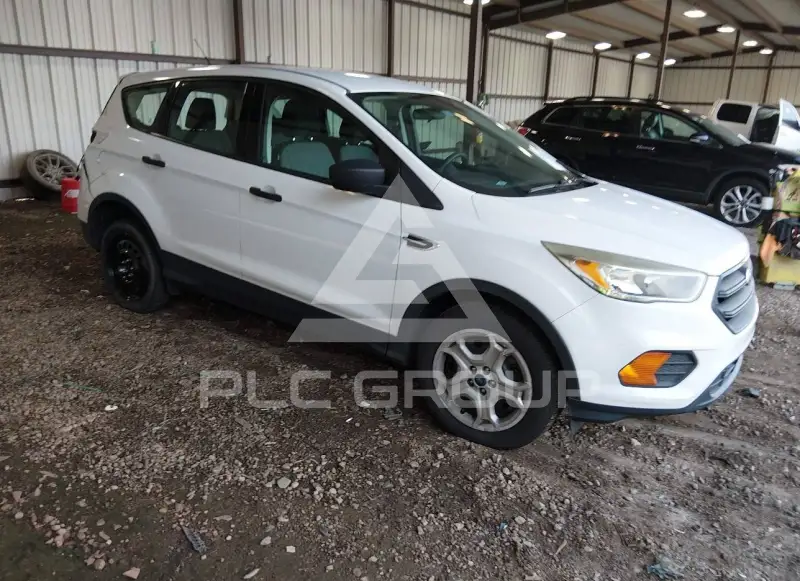 2017 Ford ESCAPE фото