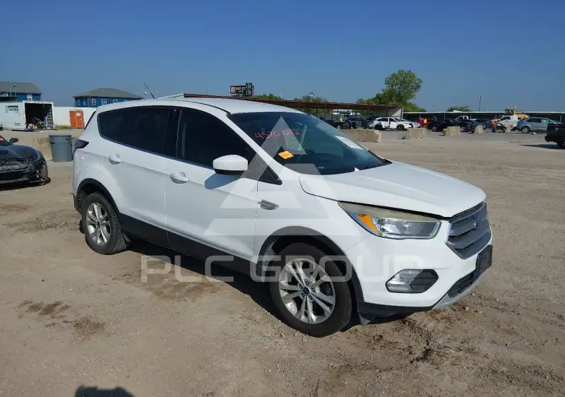 2017 Ford ESCAPE фото