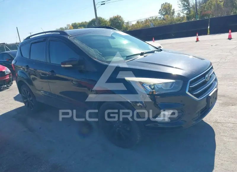 2017 Ford ESCAPE фото