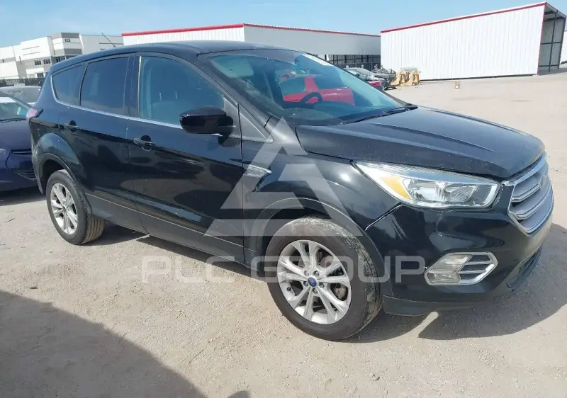 2017 Ford ESCAPE фото