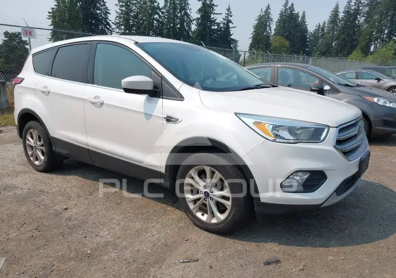 2017 Ford ESCAPE фото