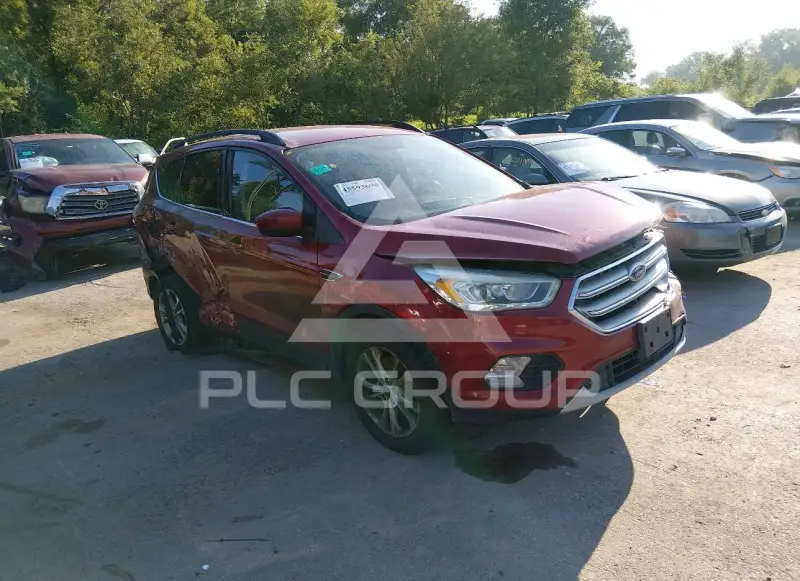 2017 Ford ESCAPE photo