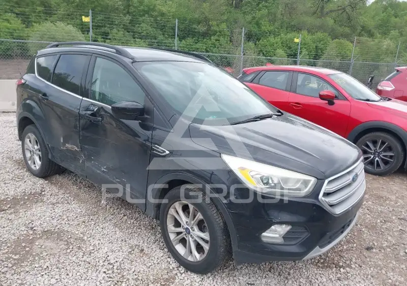2017 Ford ESCAPE photo