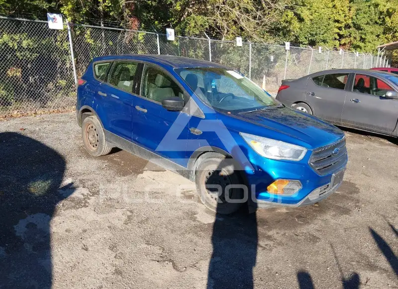 2017 Ford ESCAPE фото
