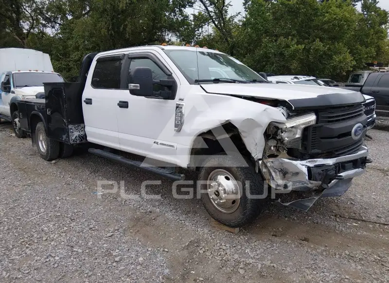 2017 Ford F-350 фото