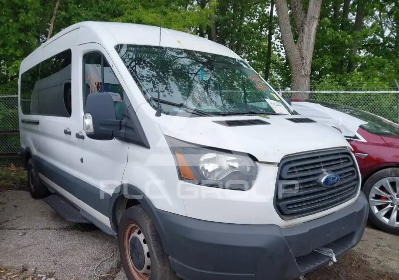 2017 Ford TRANSIT фото