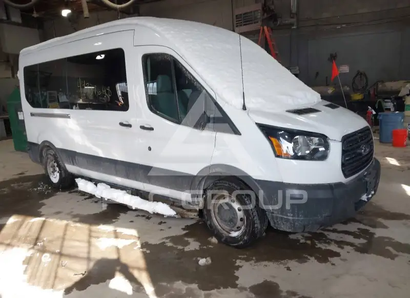 2017 Ford TRANSIT фото