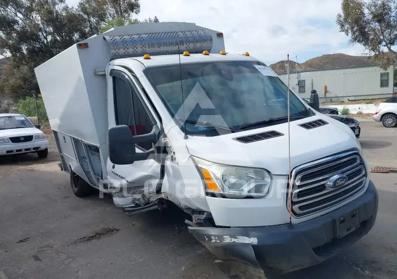 2017 Ford TRANSIT photo