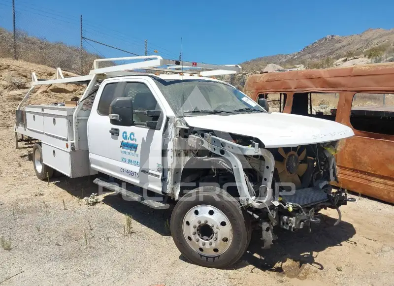 2017 Ford F-450 фото