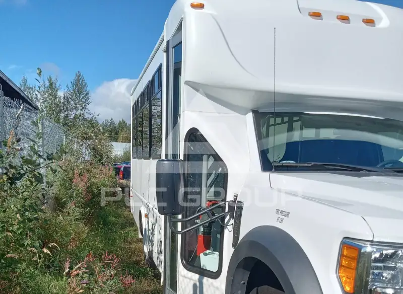 2017 Ford F-450 photo