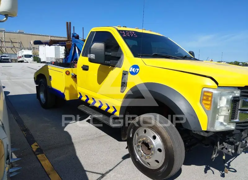 2017 Ford F-450 фото