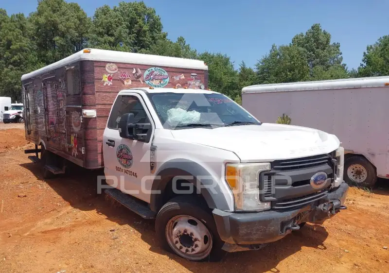 2017 Ford F-550 photo