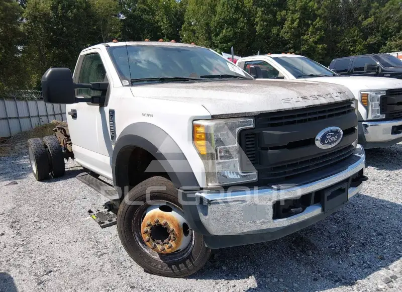 2017 Ford F-550 photo