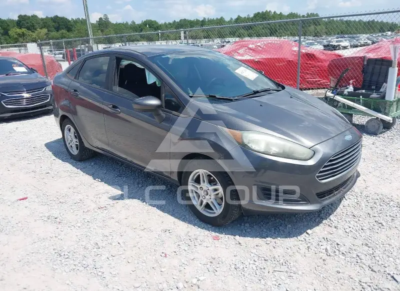 2017 Ford FIESTA фото