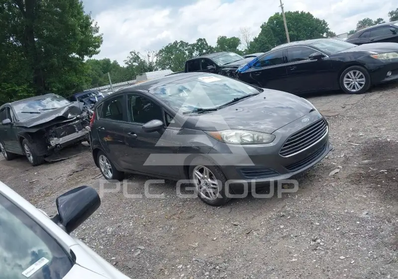 2017 Ford FIESTA фото