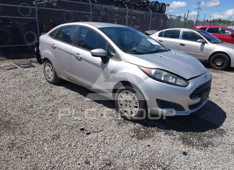 2017 Ford FIESTA фото