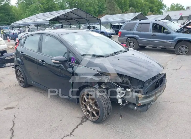 2017 Ford FIESTA фото