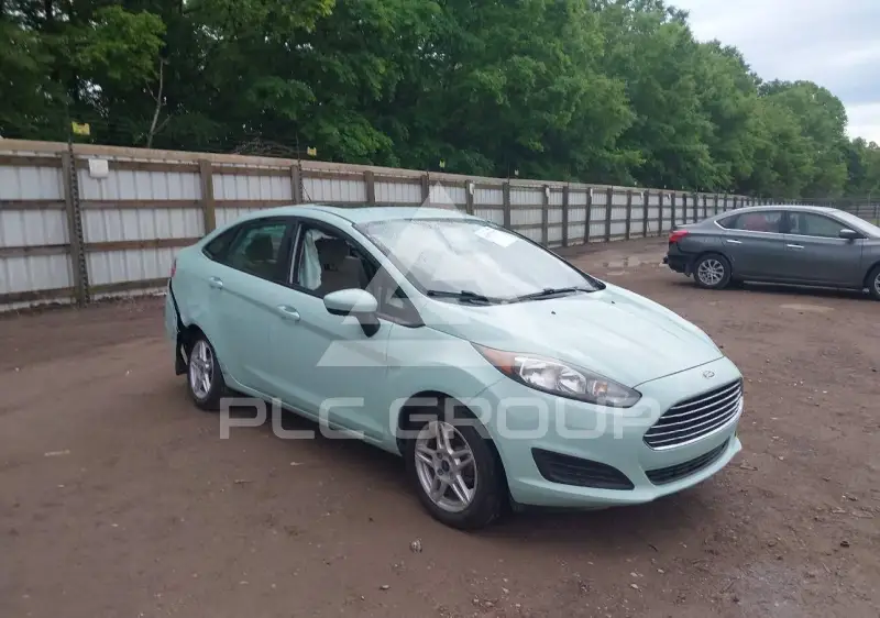 2017 Ford FIESTA photo