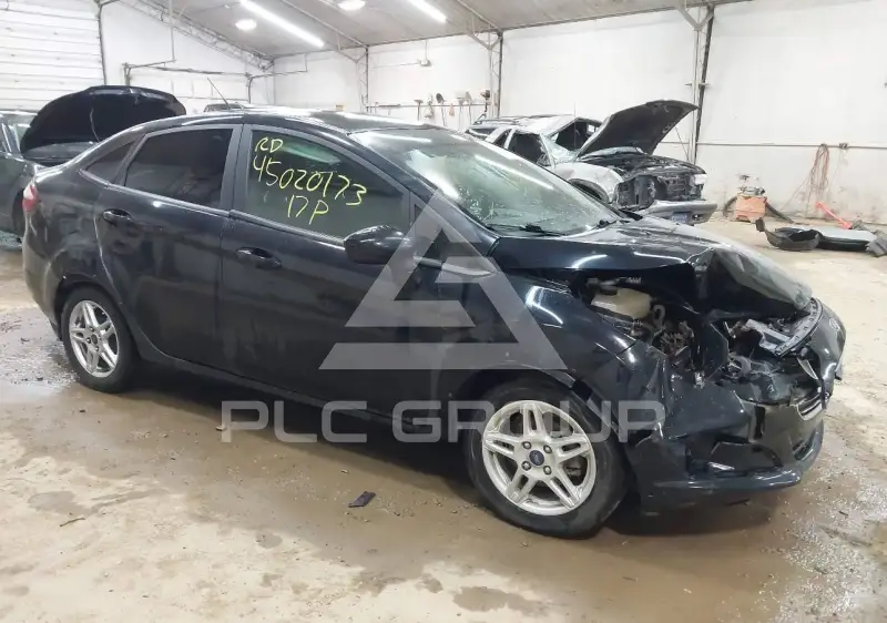 2017 Ford FIESTA фото